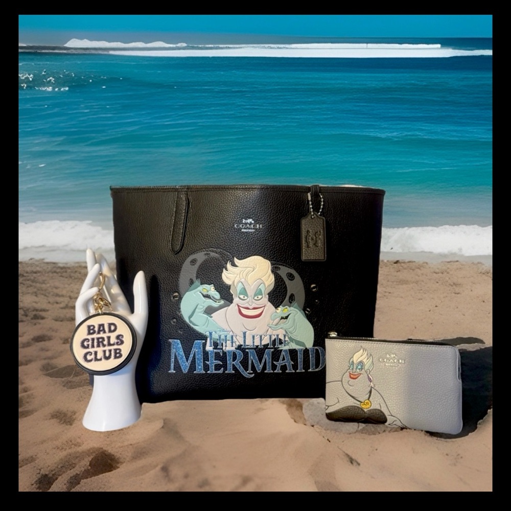 Coach X Disney Little Mermaid Ursula Tote NWT  with Wristlet & Bag Charm 🤩